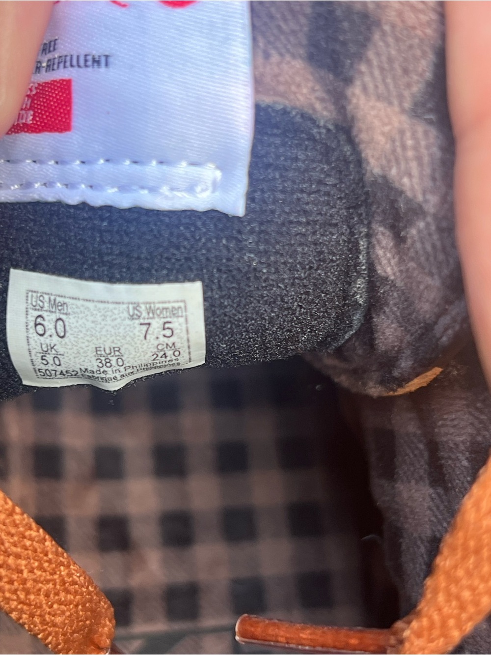 Vans Kids Sneakers in Black and Orange